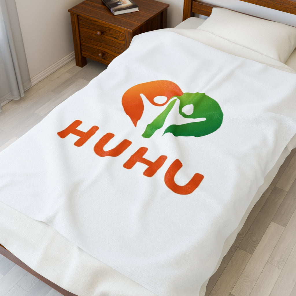 Plush Blanket — 'HUHU' Heart Logo Velveteen Throw